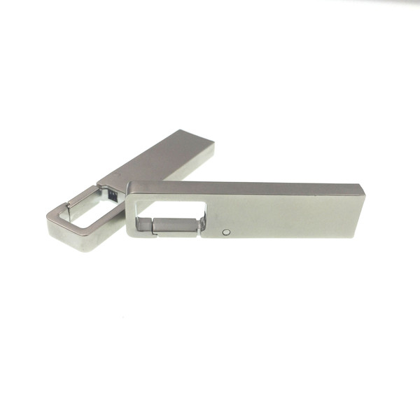 Memoria USB metálica con gancho